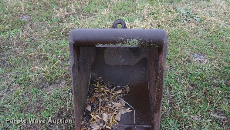 image for item DI9261 (4) Wain Roy excavator buckets