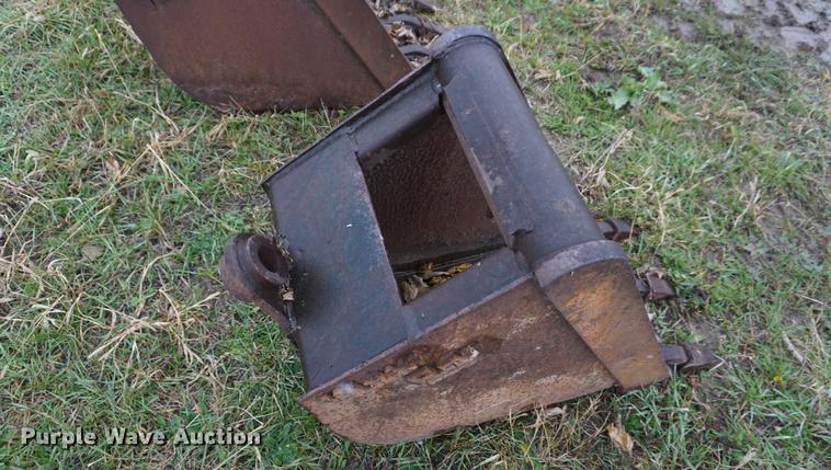 image for item DI9261 (4) Wain Roy excavator buckets
