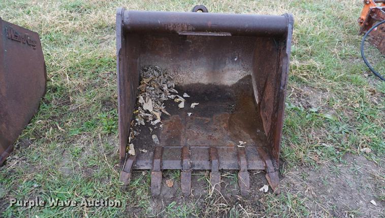 image for item DI9261 (4) Wain Roy excavator buckets