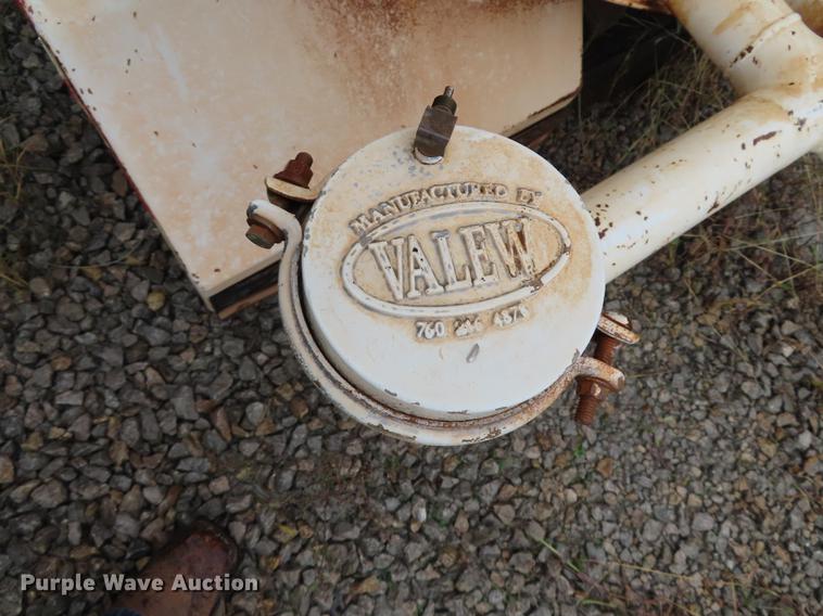 image for item DN9192 Tank bed