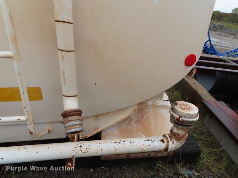 image for item DN9192 Tank bed