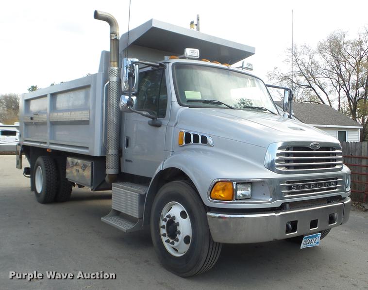 image for item DX9661 2007 Sterling Aceterra truck