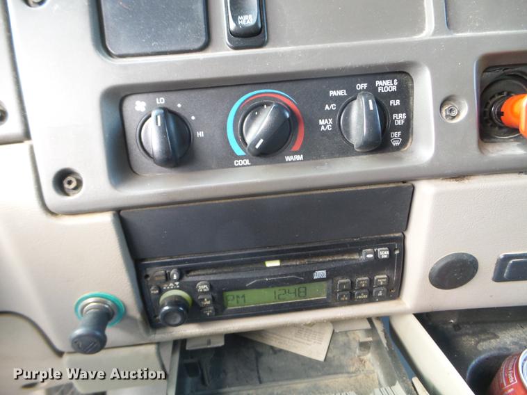 image for item DX9661 2007 Sterling Aceterra truck