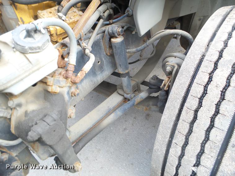 image for item DX9661 2007 Sterling Aceterra truck