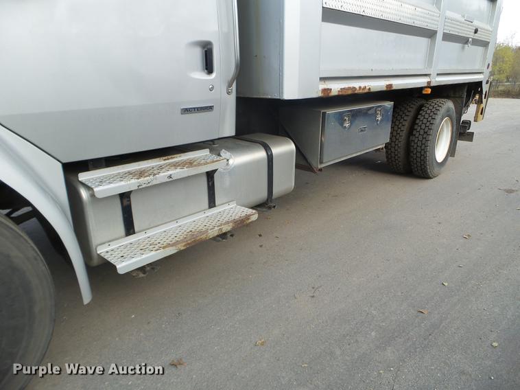 image for item DX9661 2007 Sterling Aceterra truck