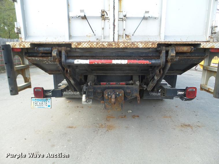 image for item DX9661 2007 Sterling Aceterra truck