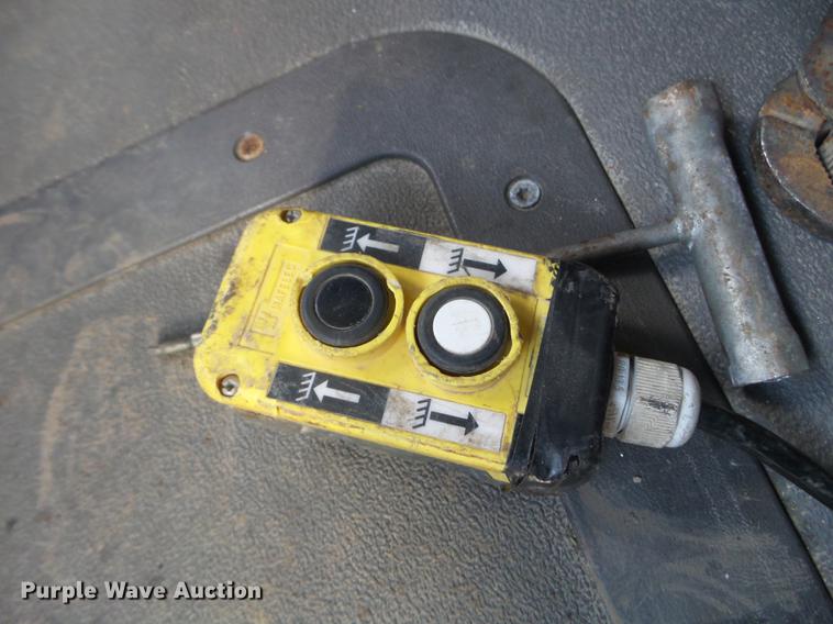 image for item DX9661 2007 Sterling Aceterra truck