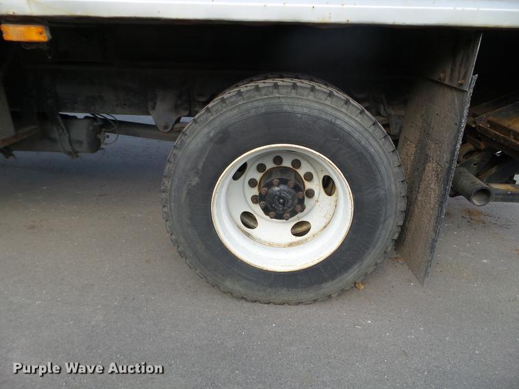 image for item DX9661 2007 Sterling Aceterra truck