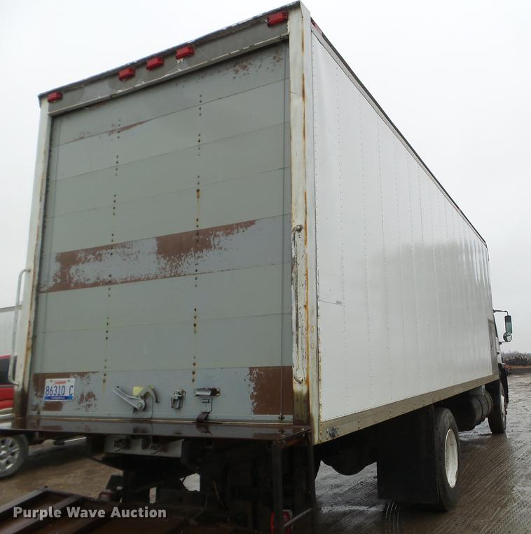 image for item DX9707 1993 Volvo FE box truck