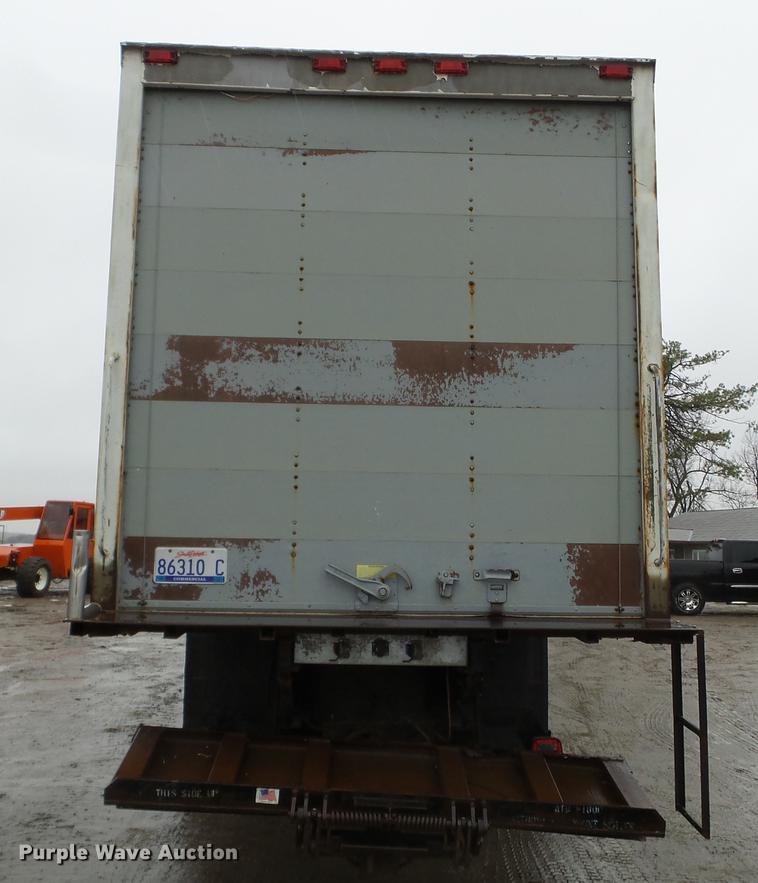 image for item DX9707 1993 Volvo FE box truck