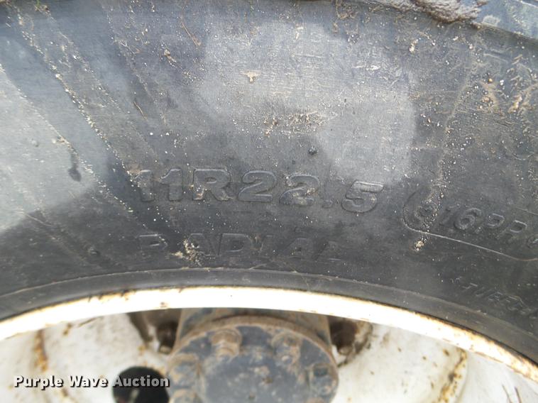 image for item DX9707 1993 Volvo FE box truck