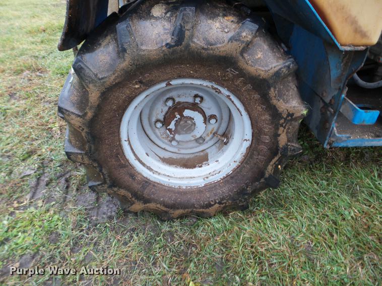 image for item DX9708 2000 Genie GS-3268 scissor lift
