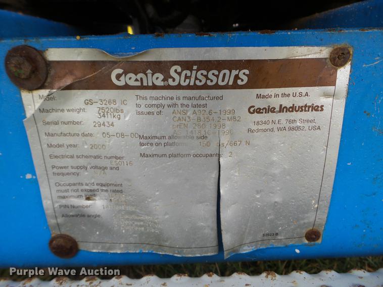 image for item DX9708 2000 Genie GS-3268 scissor lift