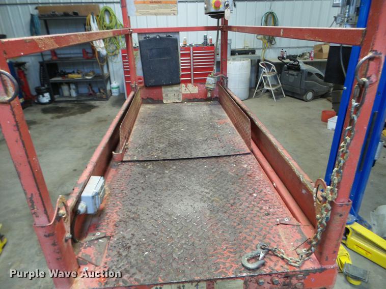 image for item DX9709 Skyjack SJIII 3219 scissor lift