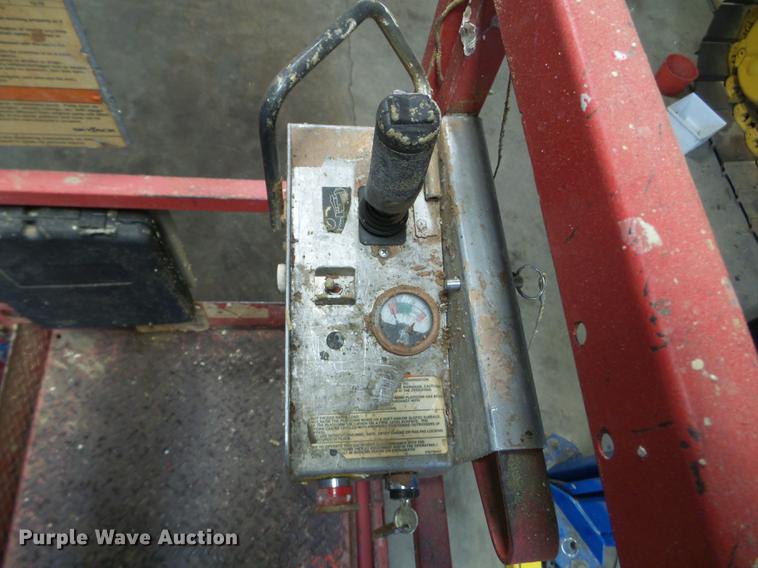 image for item DX9709 Skyjack SJIII 3219 scissor lift