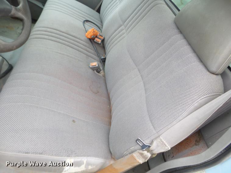 image for item DX9719 1999 Chevrolet K3500 flat dump bed pickup truck