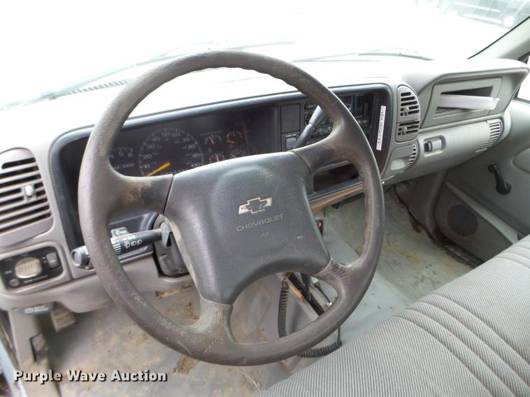 image for item DX9719 1999 Chevrolet K3500 flat dump bed pickup truck