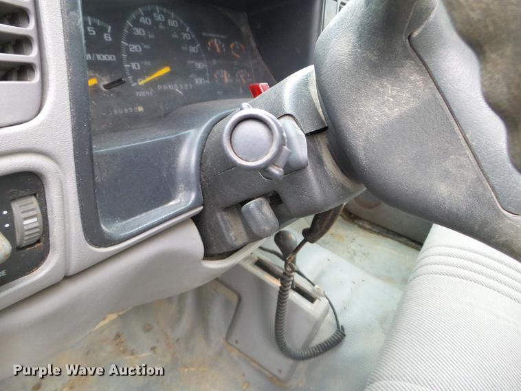 image for item DX9719 1999 Chevrolet K3500 flat dump bed pickup truck