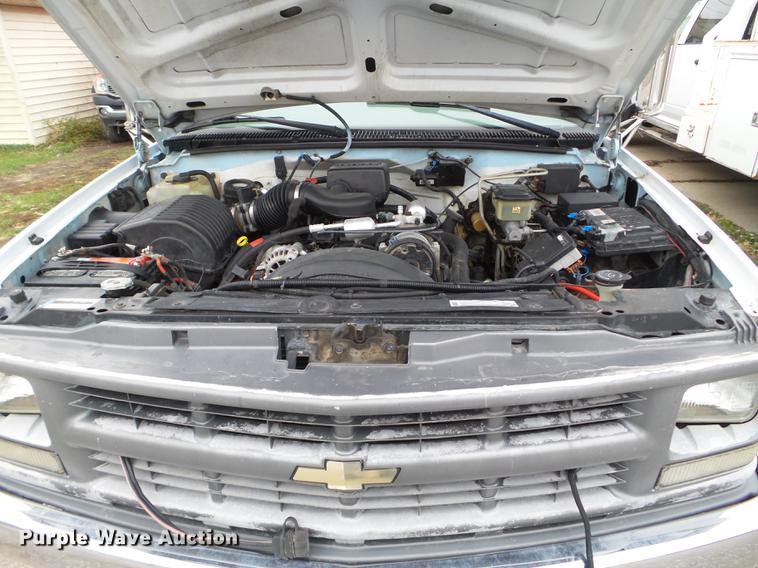 image for item DX9719 1999 Chevrolet K3500 flat dump bed pickup truck