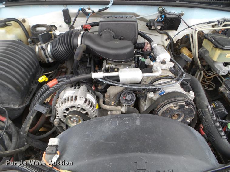 image for item DX9719 1999 Chevrolet K3500 flat dump bed pickup truck