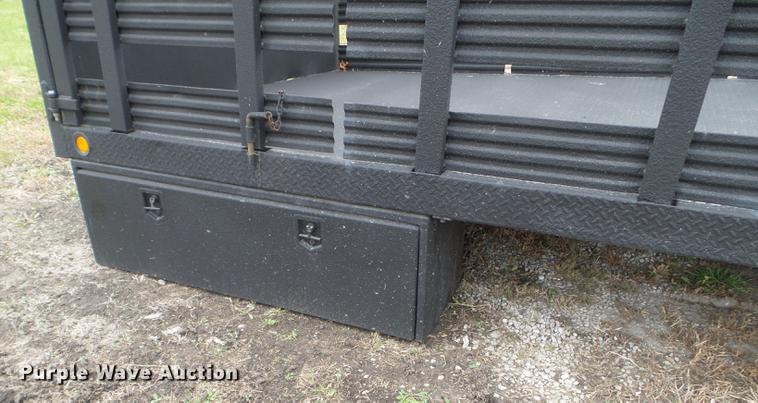 image for item DX9720 Flatbed