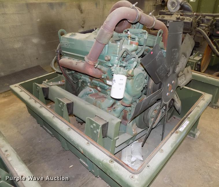 image for item DZ9598 Detroit Diesel 8083-7K92 V8 turbo diesel engine