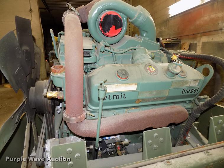 image for item DZ9598 Detroit Diesel 8083-7K92 V8 turbo diesel engine