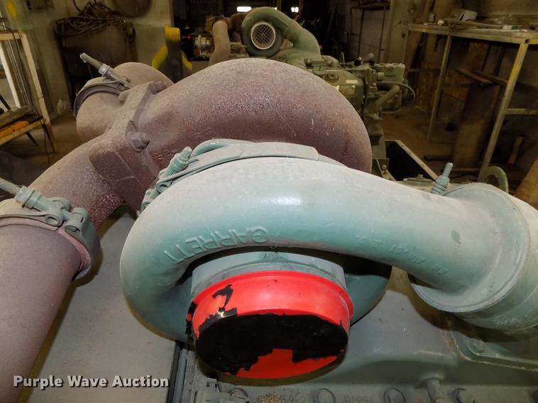 image for item DZ9598 Detroit Diesel 8083-7K92 V8 turbo diesel engine