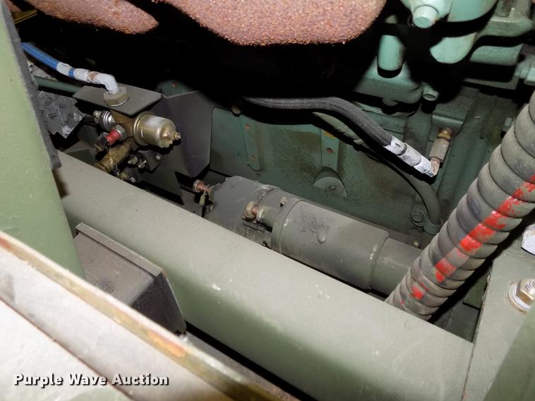 image for item DZ9598 Detroit Diesel 8083-7K92 V8 turbo diesel engine