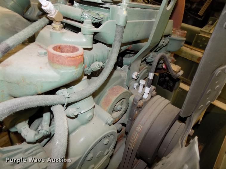 image for item DZ9598 Detroit Diesel 8083-7K92 V8 turbo diesel engine
