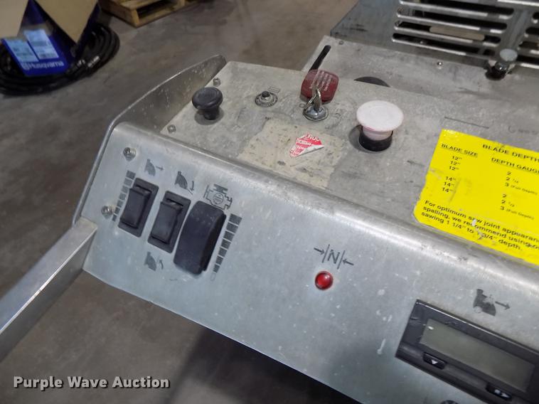 image for item DZ9611 2013 Soff Cut X4200 concrete saw