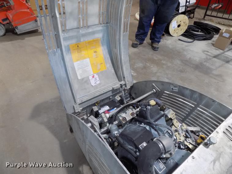 image for item DZ9611 2013 Soff Cut X4200 concrete saw