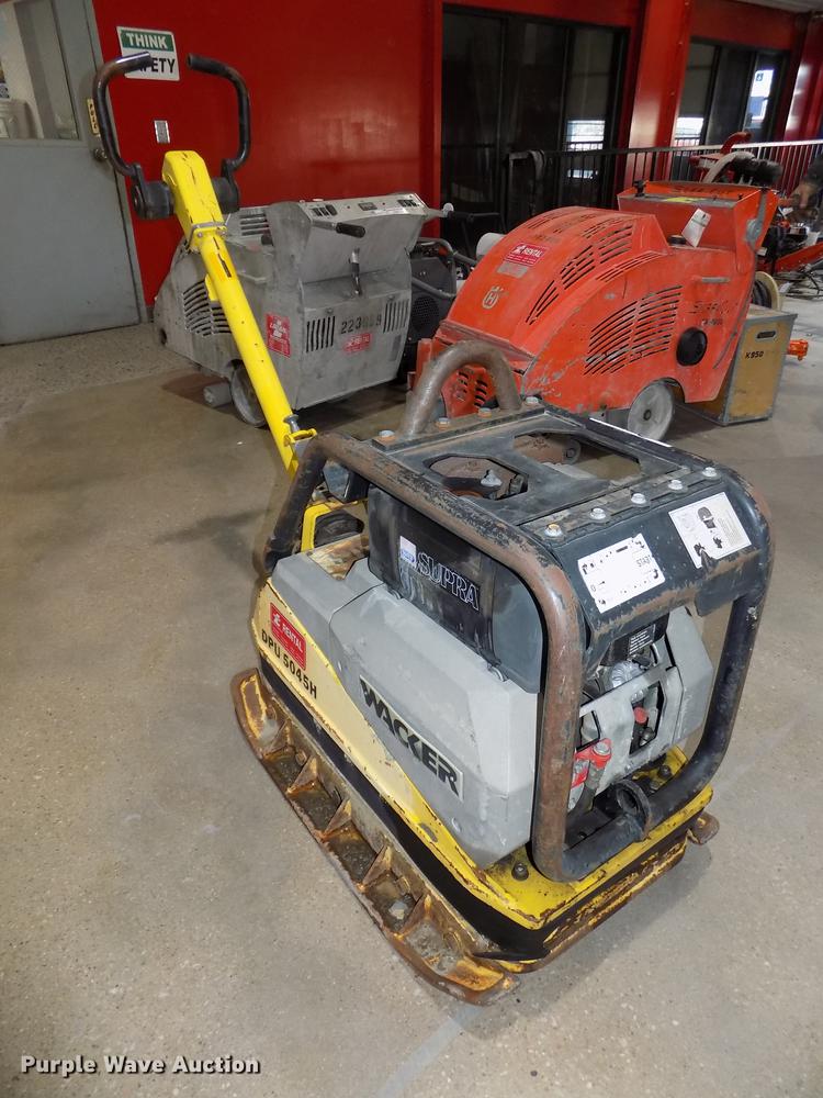 image for item DZ9614 2006 Wacker DPU5045H plate compactor
