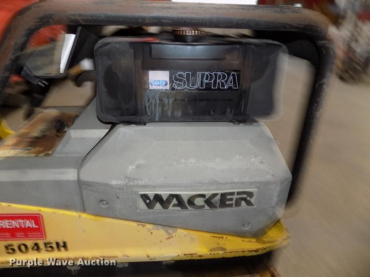 image for item DZ9614 2006 Wacker DPU5045H plate compactor