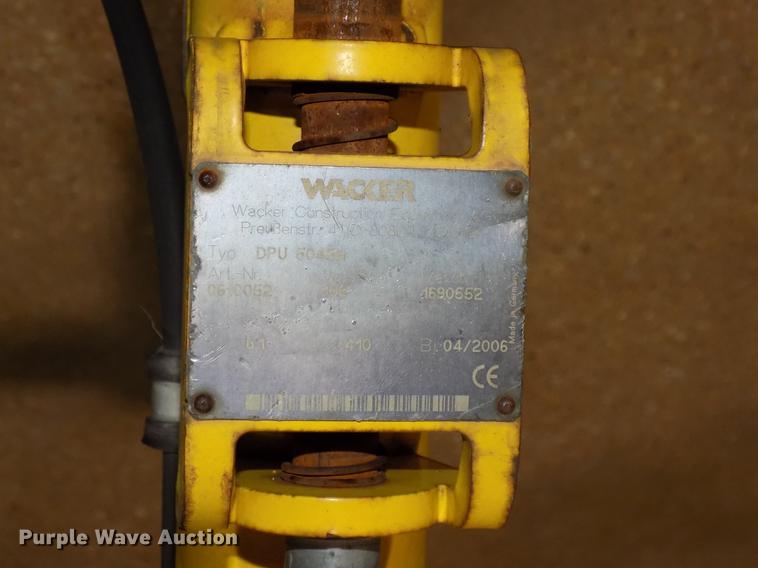 image for item DZ9614 2006 Wacker DPU5045H plate compactor