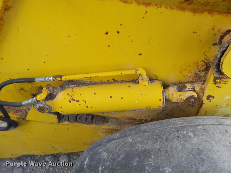 image for item EI9653 Elevating scraper