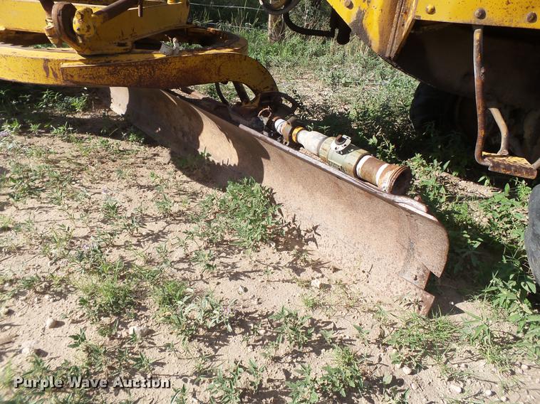 image for item EI9658 Caterpillar 120G rigid frame motor grader