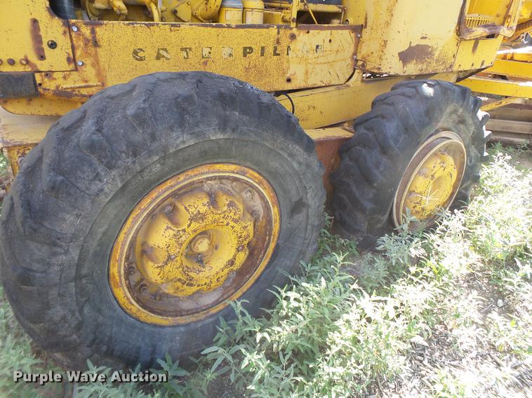 image for item EI9658 Caterpillar 120G rigid frame motor grader