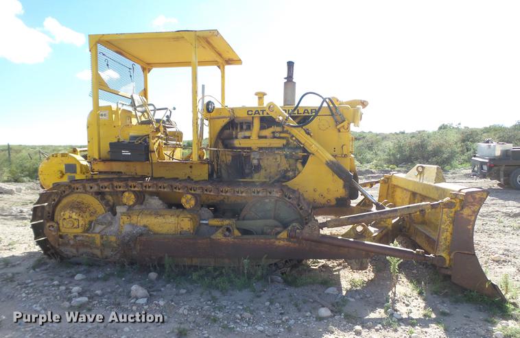 image for item EI9659 1958 International TD18 dozer