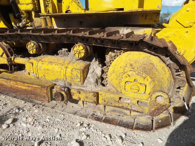 image for item EI9659 1958 International TD18 dozer