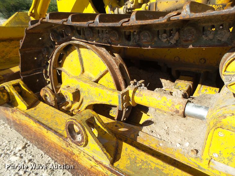 image for item EI9659 1958 International TD18 dozer