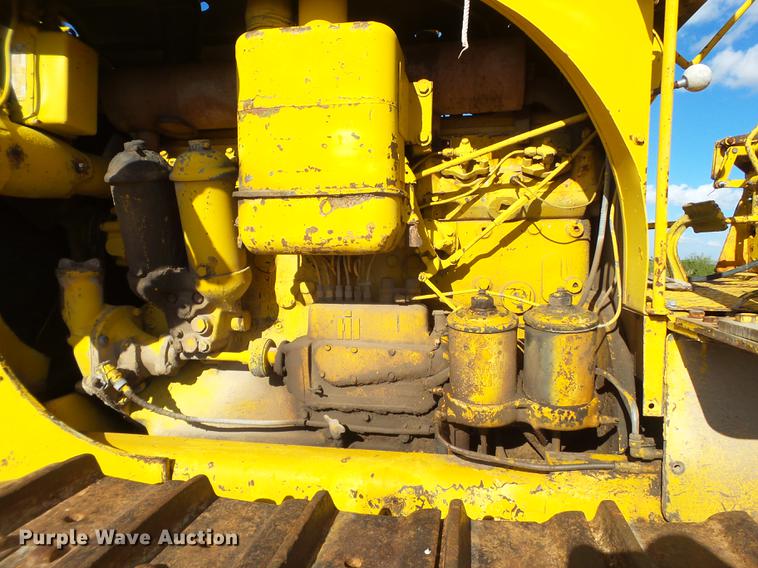 image for item EI9659 1958 International TD18 dozer