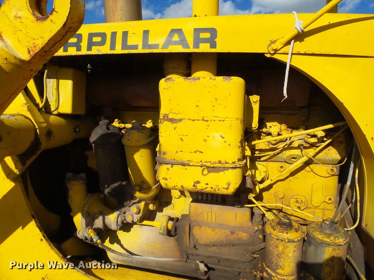 image for item EI9659 1958 International TD18 dozer