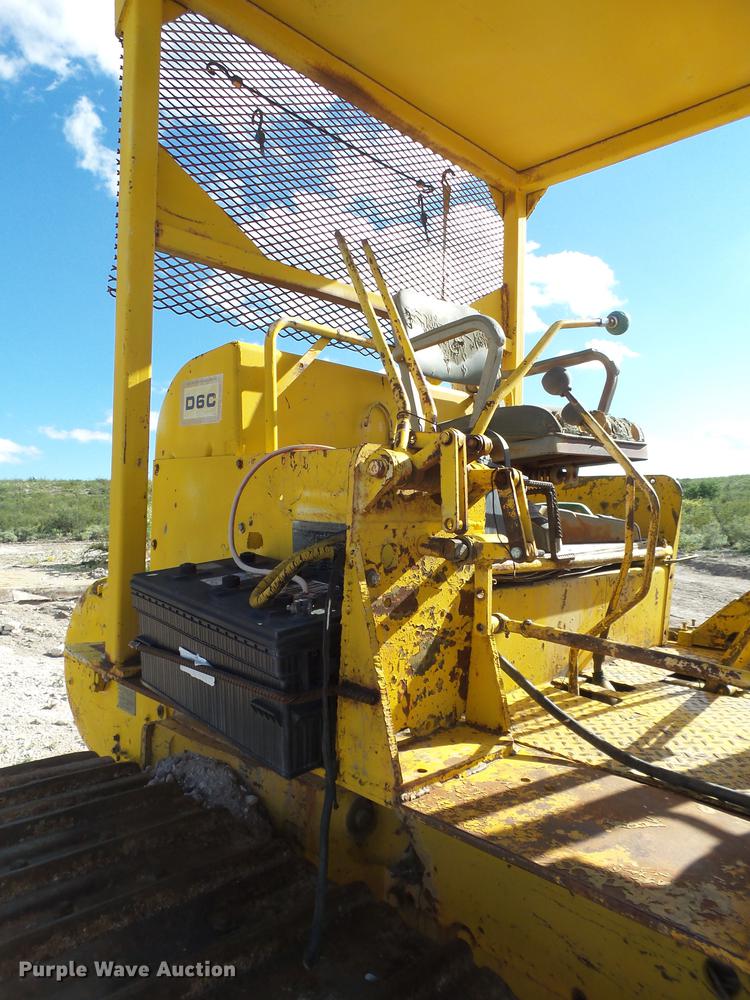 image for item EI9659 1958 International TD18 dozer