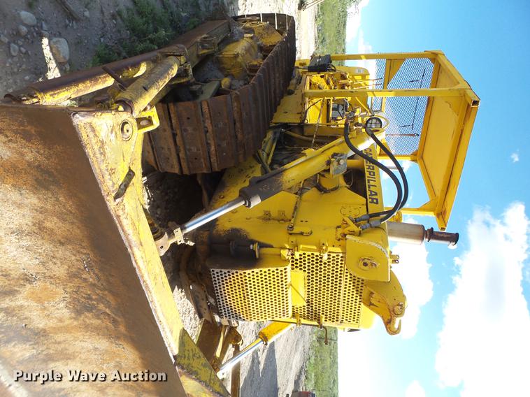 image for item EI9659 1958 International TD18 dozer