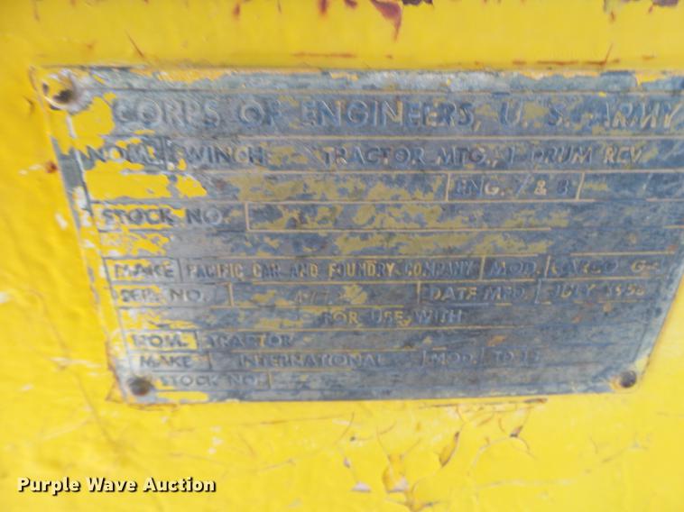 image for item EI9659 1958 International TD18 dozer