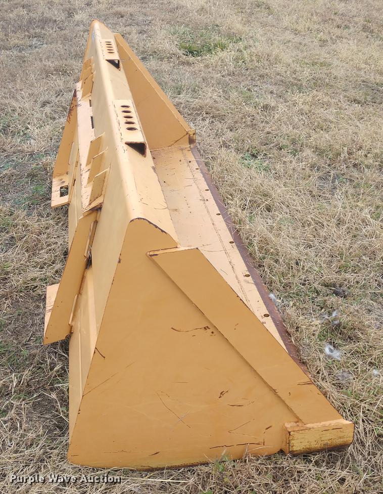 image for item EJ9722 Case 76"W skid steer bucket