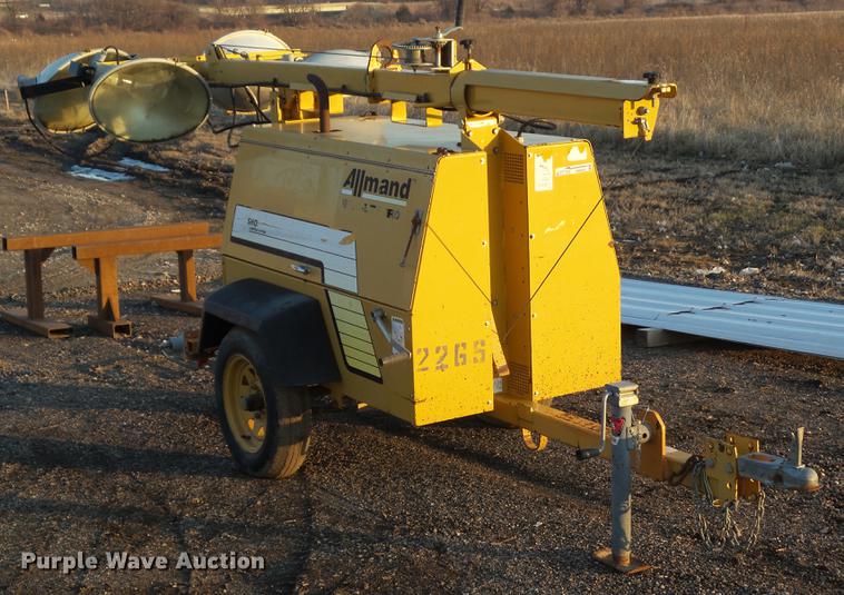 image for item EM9022 Allmand Night-Lite Pro light plant