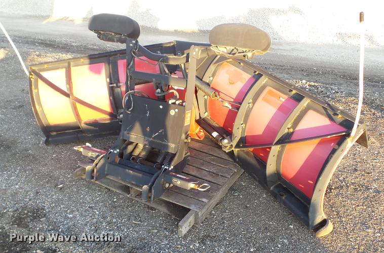 image for item EM9024 The Boss V-plow