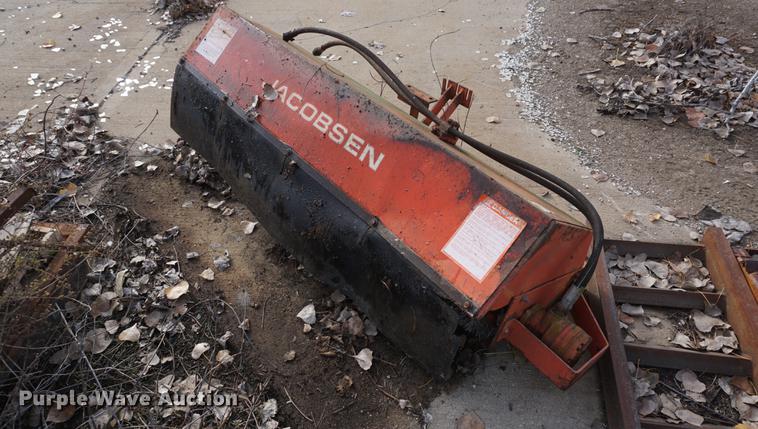 image for item EU9243 Jacobsen skid steer broom